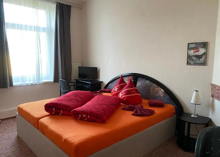 Alte Schmiede بيت ضيافة فايسفاسر